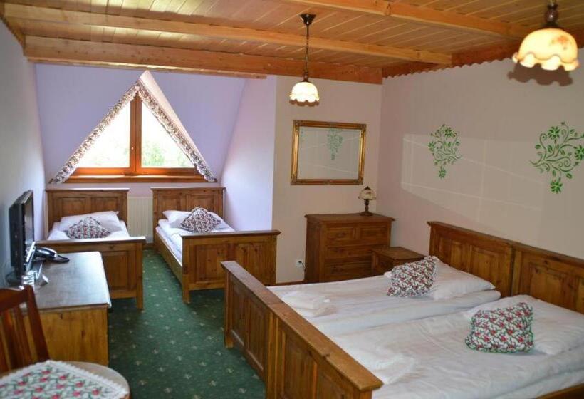 חדר סטנדרט לארבעה, Biały Dunajec Resort & Spa