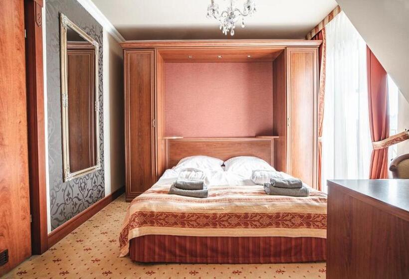 Полулюкс, Biały Dunajec Resort & Spa