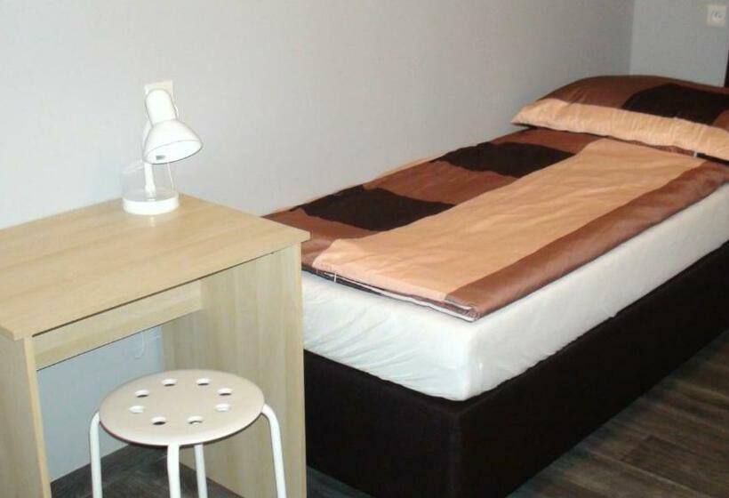 Номер Стандарт, Hostel Kamienna Centrum