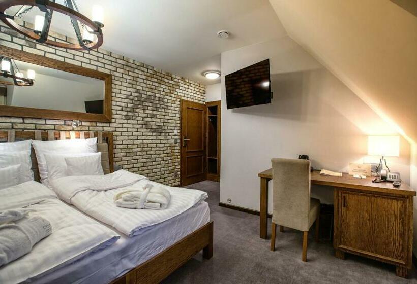 Номер Стандарт, & Spa  Kasztel Uniejów