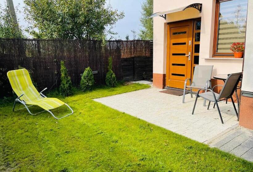 Family Suite, Noclegi Airportpark