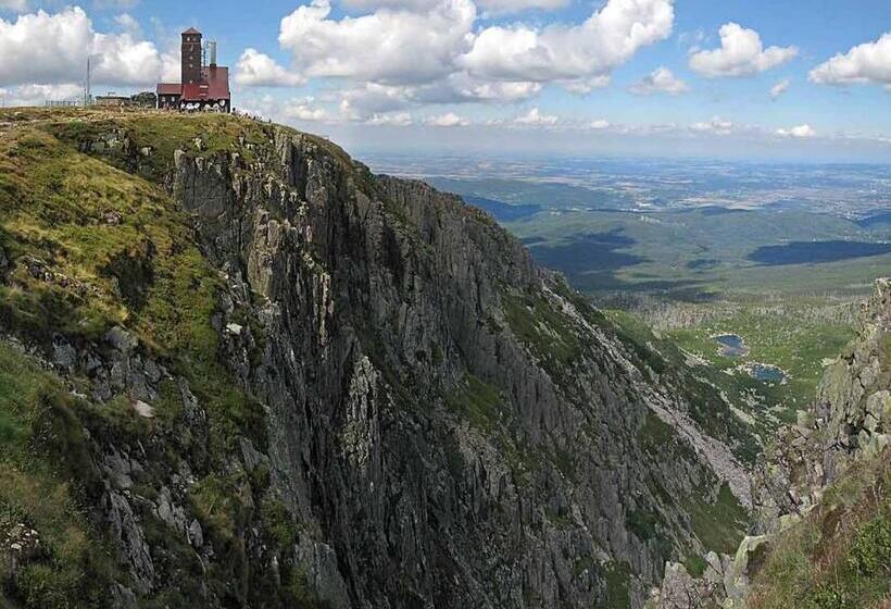 Quarto Estandar Vista Montanha, Willa Nimfa   Pokoje I Apartamenty W Centrum