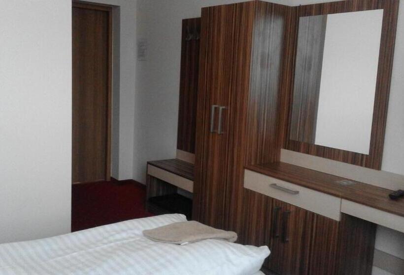 Quarto Estandar Vista Montanha, Willa Nimfa   Pokoje I Apartamenty W Centrum