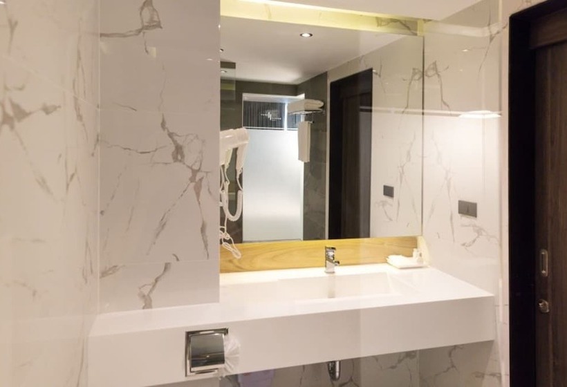 اتاق پرمیوم, Pure Eleven Hotel Bangkok