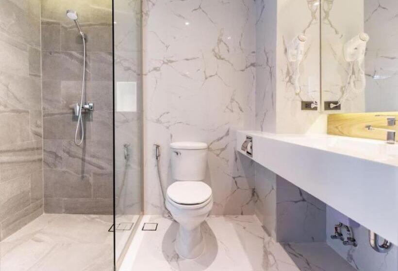 اتاق لوکس, Pure Eleven Hotel Bangkok