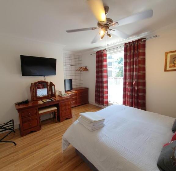 Quarto Estandar Cama King, Midway Guest House