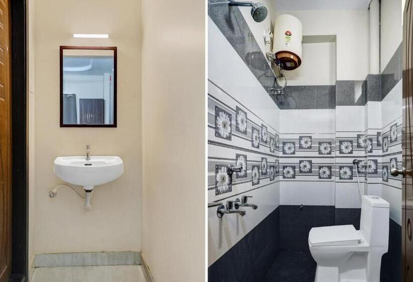 اتاق کلاسیک سه تخته, Oyo Flagship 80698 Vara Residency