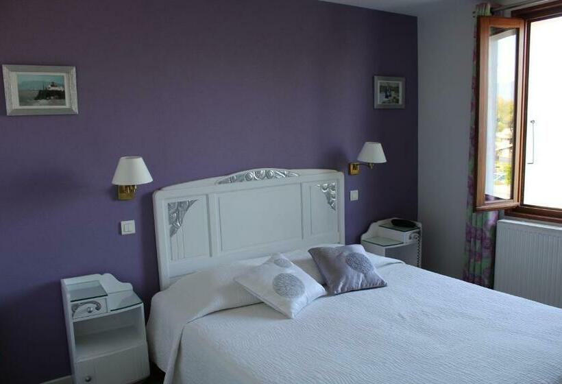اتاق استاندارد با چشم‌انداز دریاچه, Hôtel De La Plage