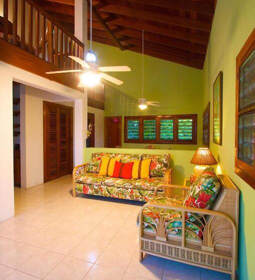 سوییت, Caribbean Villas