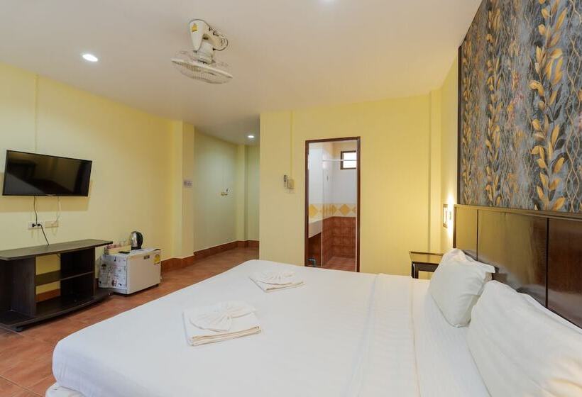 수피리어 룸, Amarin Hotel Patong