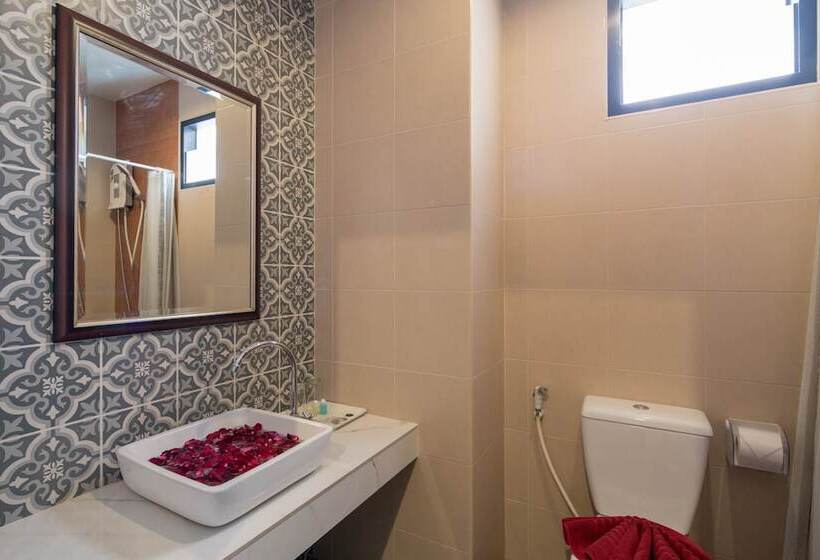 침실 1개 디럭스 아파트, Amarin Hotel Patong
