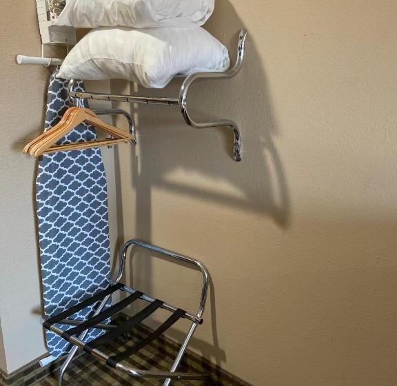 Family Suite, Victorian Inn