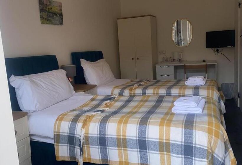 Номер Стандарт, Church Farm Accommodation