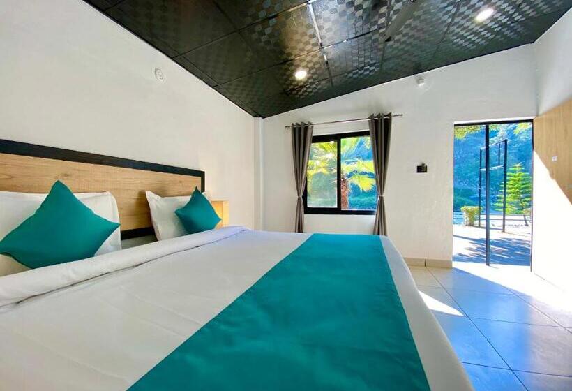 Quarto Deluxe, Euphoric River Resort