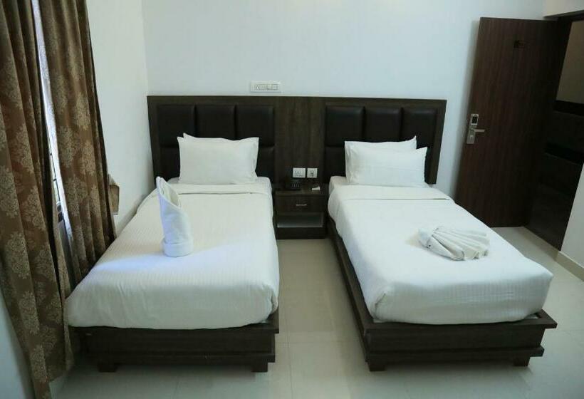 Номер Стандарт, Christian Guest House
