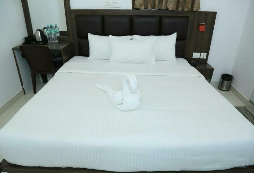Номер Стандарт, Christian Guest House