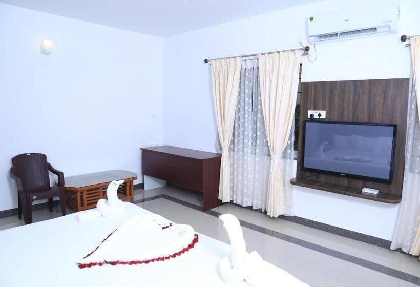 Люкс Повышенной Комфортности, Christian Guest House