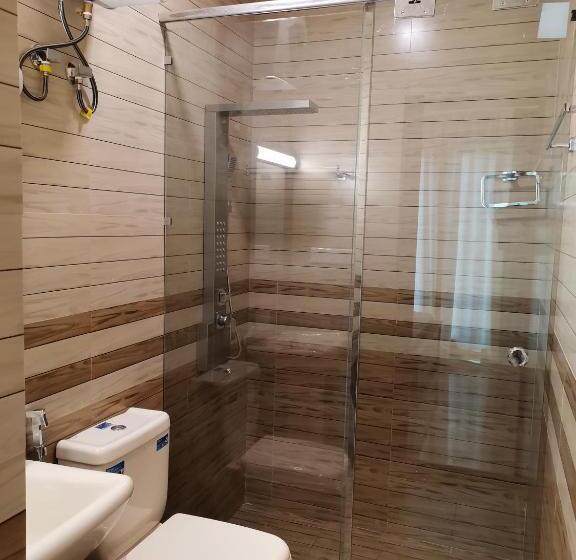 Апартаменты 1 Спальня с Балконом, Y Villa Residencies