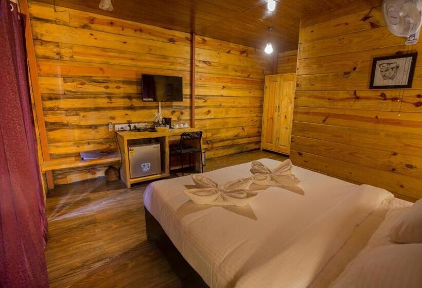 Номер Deluxe с Балконом, Kayaniv Resort