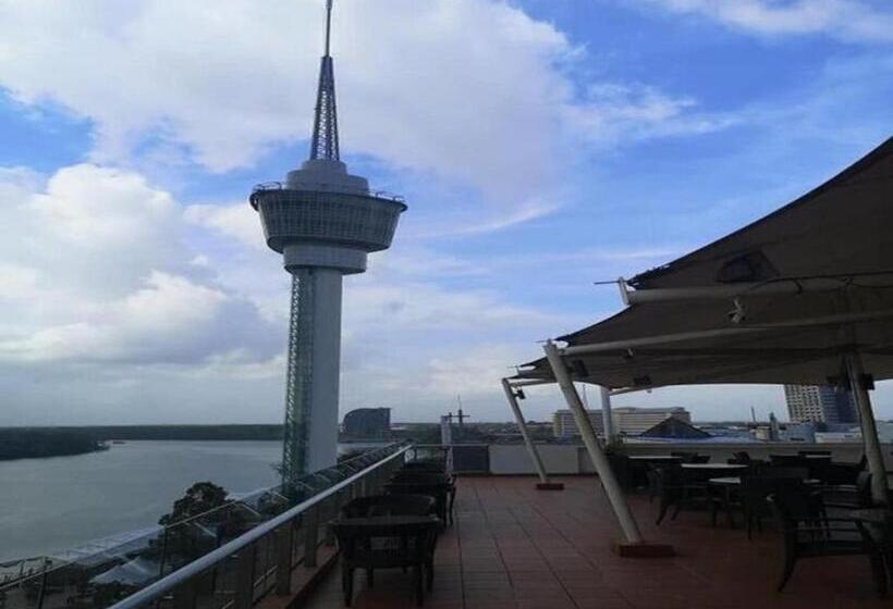 프리미엄 트리플 룸, Classic Hotel Kuantan