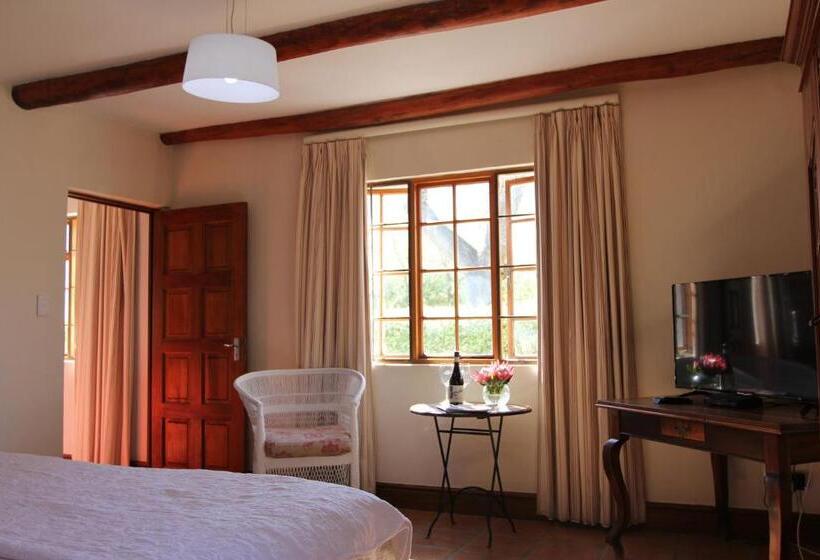 Семейный Номер, Basse Provence Country House