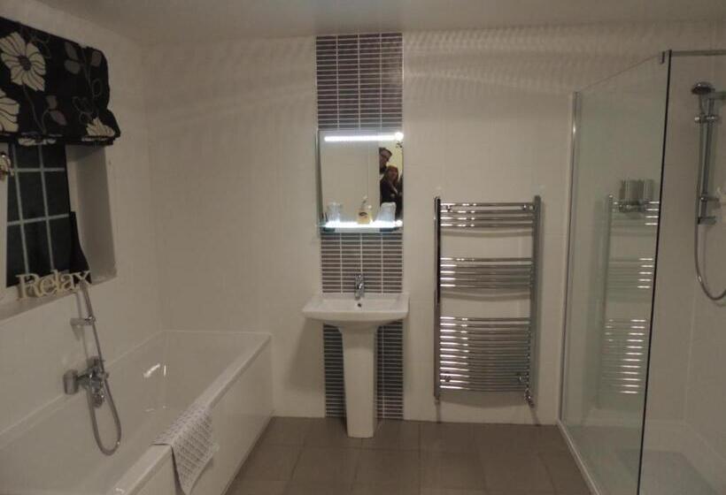 Номер Executive, Forest Guest House