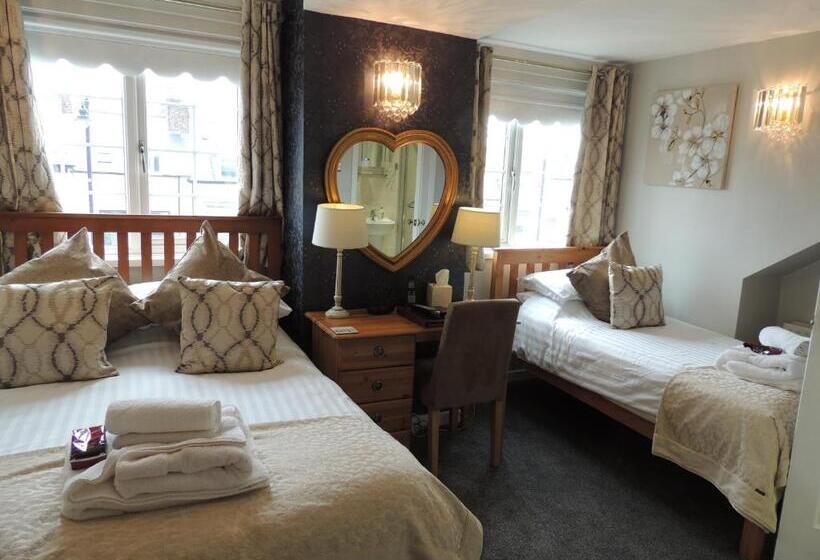 Семейный Номер, Forest Guest House