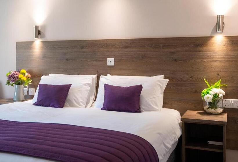 Номер Superior, The Limes Country Lodge Hotel & Admiral Restaurant