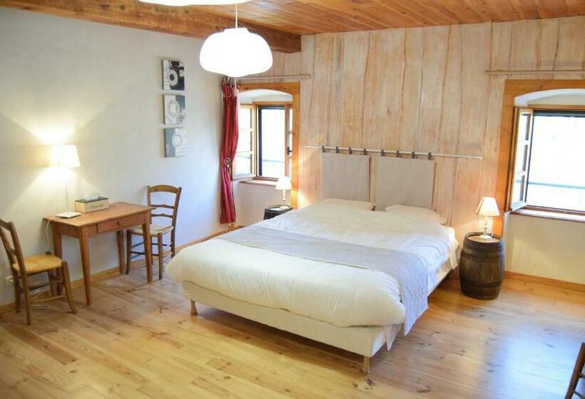 Семейный Номер, Le Moulin Du Bateau
