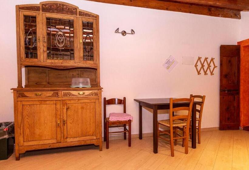 اتاق استاندارد سه نفره, La Colomba B&b