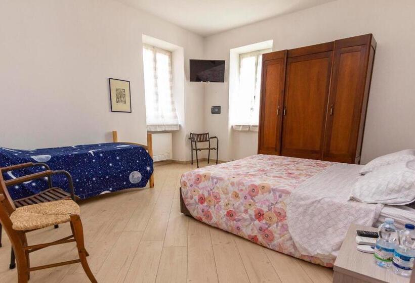 اتاق خانوادگی, La Colomba B&b