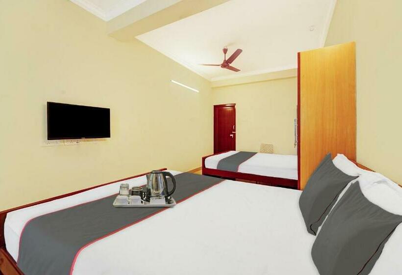Номер Стандарт, Collection O Arn Guest House Near Chennai International Airport