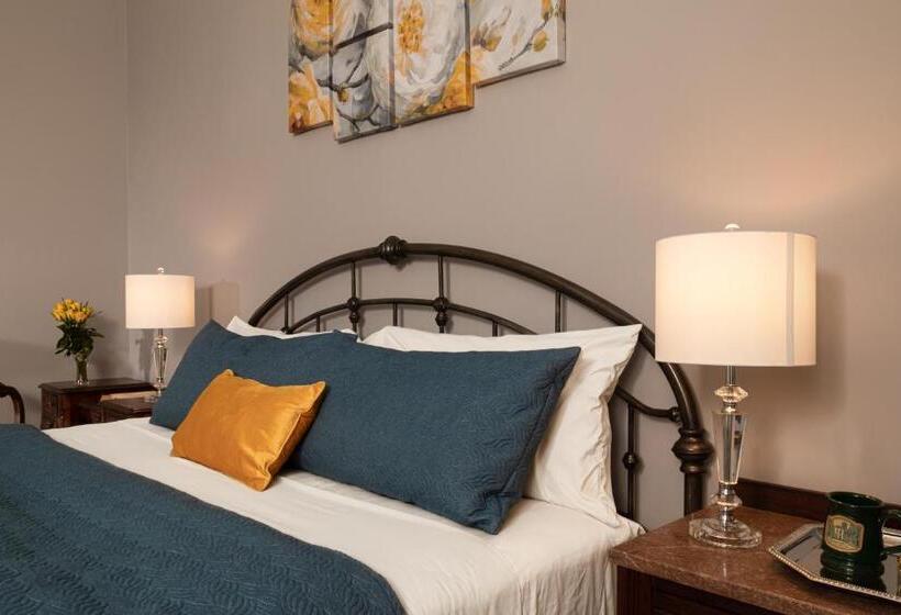 Стандартный Номер Кровать Кинг, Rosemont Inn