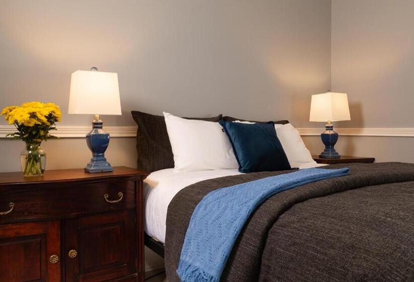 Standard room with outdoor bath, Rosemont Inn