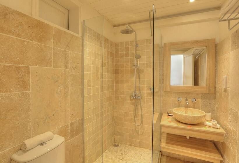 اتاق سوپریور با چشم‌انداز دریا, Cocotiers Hotel – Rodrigues