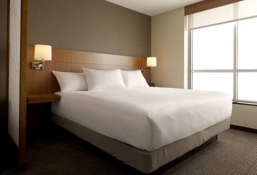 Люкс, Hyatt Place Portland Old Port