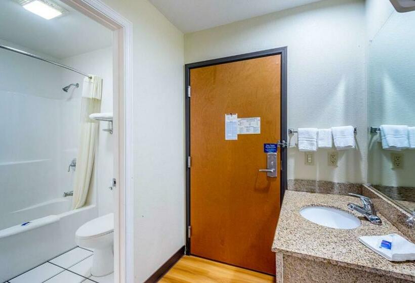 Стандартный Номер Кровать Кинг, Motel 6urbana, Il