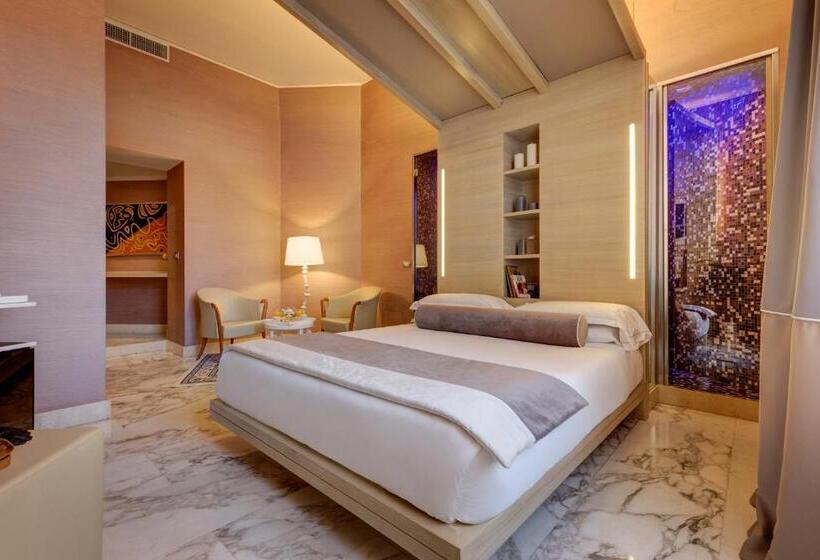 Suite Junior, Dharma Luxury
