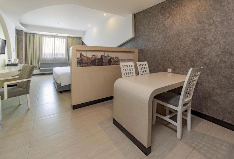 Номер Deluxe, Aston Cirebon Hotel And Convention Center