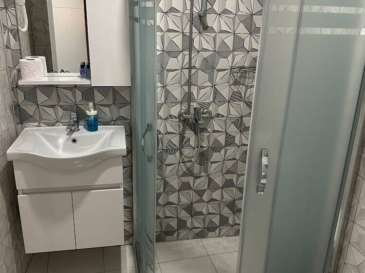 חדר סטנדרט יחיד, Aura Boutique