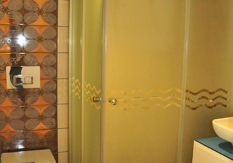 חדר סטנדרט, Aura Boutique