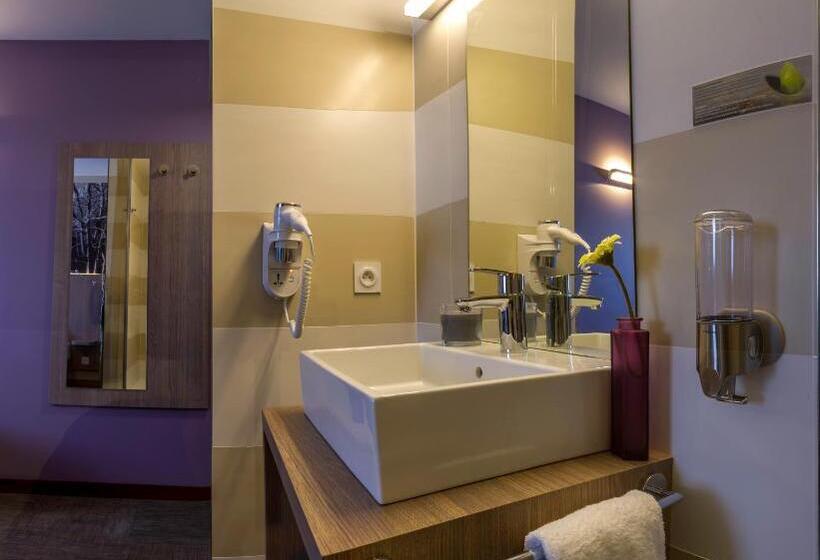 Семейный Номер, The Originals City, Hôtel Ecoparc, Montpellier Est