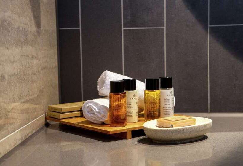 Люкс, Hilton London Bankside