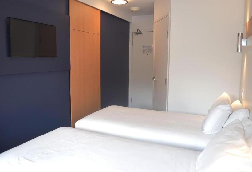 스탠다드 룸, Ibis Budget Gosford