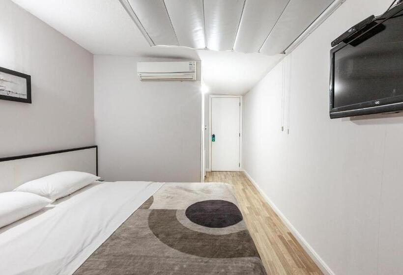 Quarto Deluxe, Tri Hotel Smart Caxias