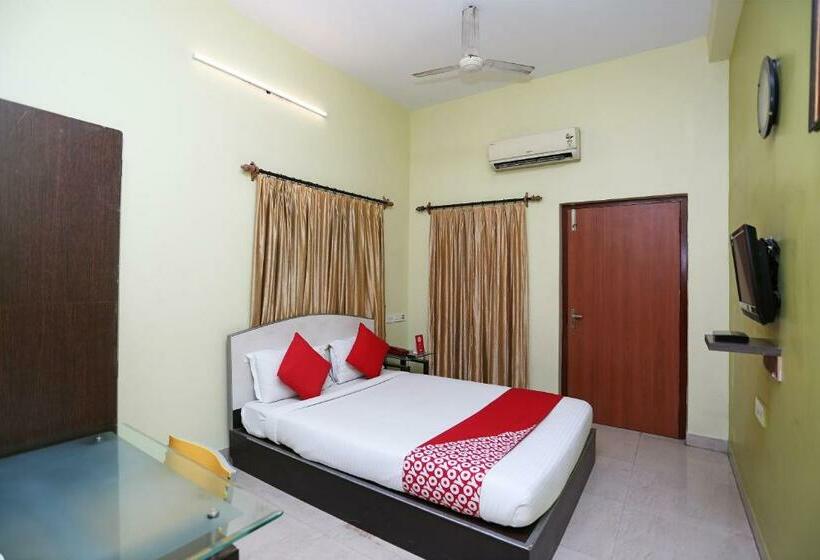 스탠다드 룸, Next Generation Guest House Block Bl Plot No 135