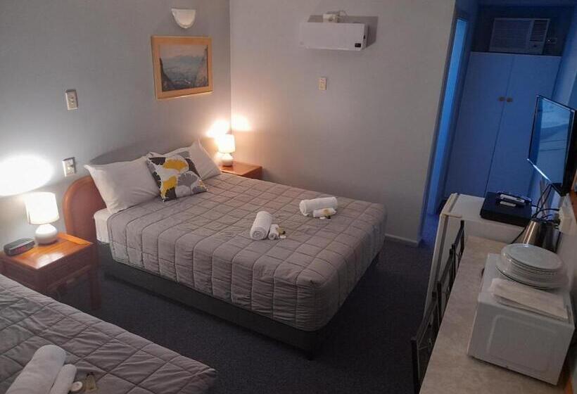 Номер Стандарт, Civic Motel Grafton