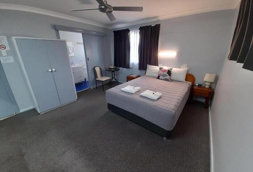 Люкс, Civic Motel Grafton