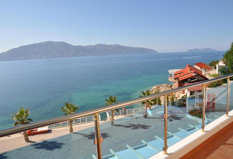 Triple Room Sea View, Coral Hotel & Resort