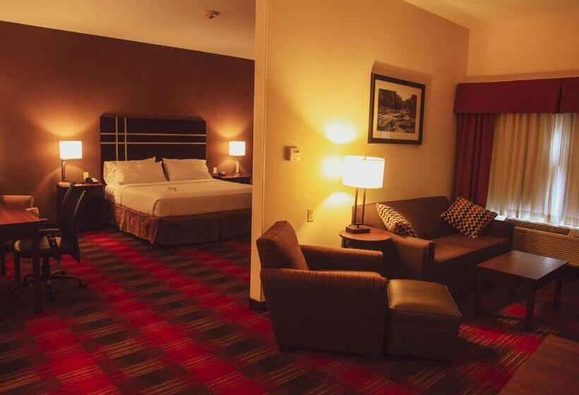 Президентский Люкс, Holiday Inn Express & Suites Cumberland   La Vale, An Ihg